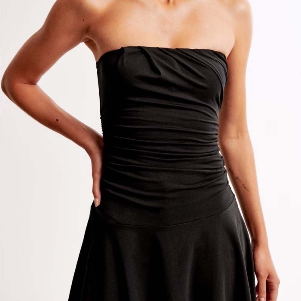 Abercrombie & Fitch Black Strapless Dress
